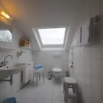 Duempelhof Apartment *