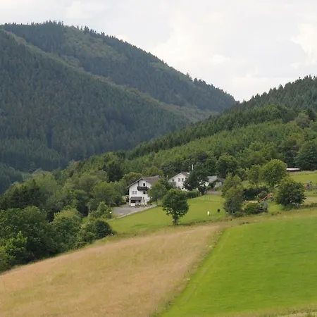 Duempelhof 아파트