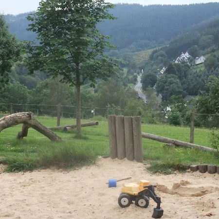 Duempelhof *